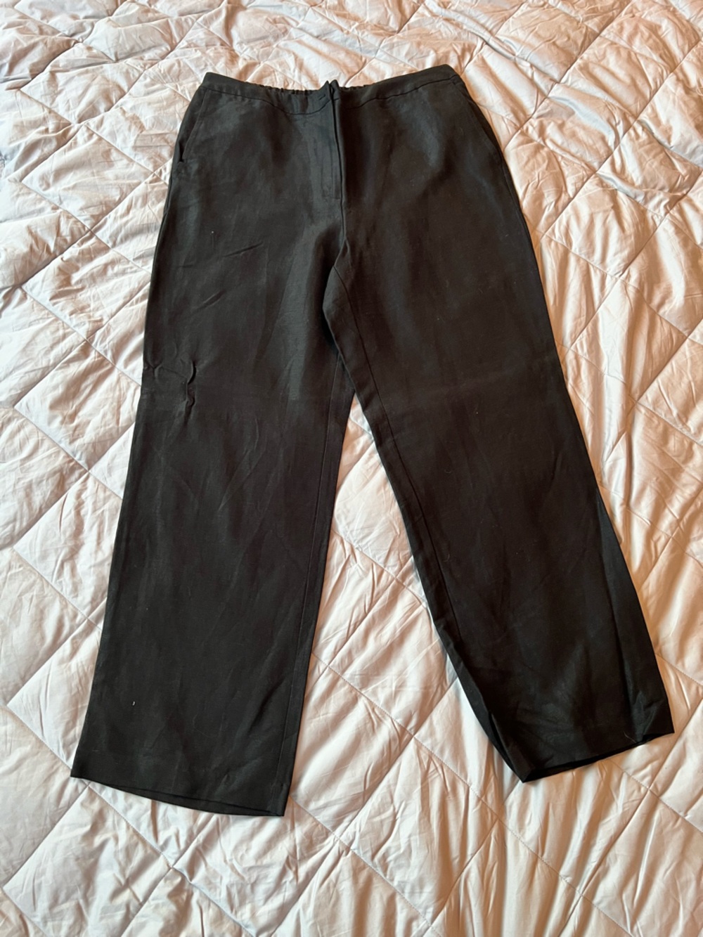 Eileen Fisher Women’s Black Cropped Lyocell 
/Tencel Blend Pants